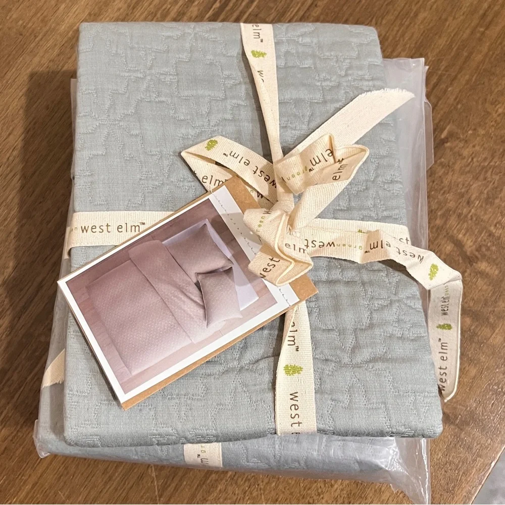 2 west elm organic matelasse mosa standard sham pillow case 100% organic cotton